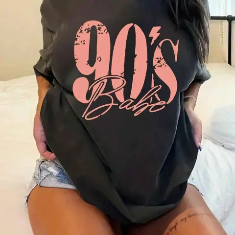【Plus Size】 Figure & Letter Graphic Round Neck Tee, Summer Outfits, Graphic Tees, Casual Short Sleeve T-shirt for Daily Wear, Women Clothing for All Seasons, Womenswear, Tshirt, Streetwear,clothes for back to school,first day of school outfits