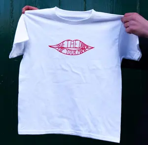 Save The Drama For Your Mama - Cropped Baby Tee - Rachel Inspired - Cropped Fit Y2K Style - Handmade Screen Printed T-Shirt - Uk Made