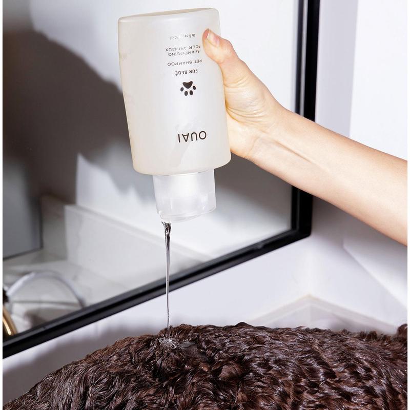 OUAI Fur Bébé – Gentle Pet Shampoo for Clean, Soft & Fresh-Smelling Fur - 16 fl oz / 474 ml