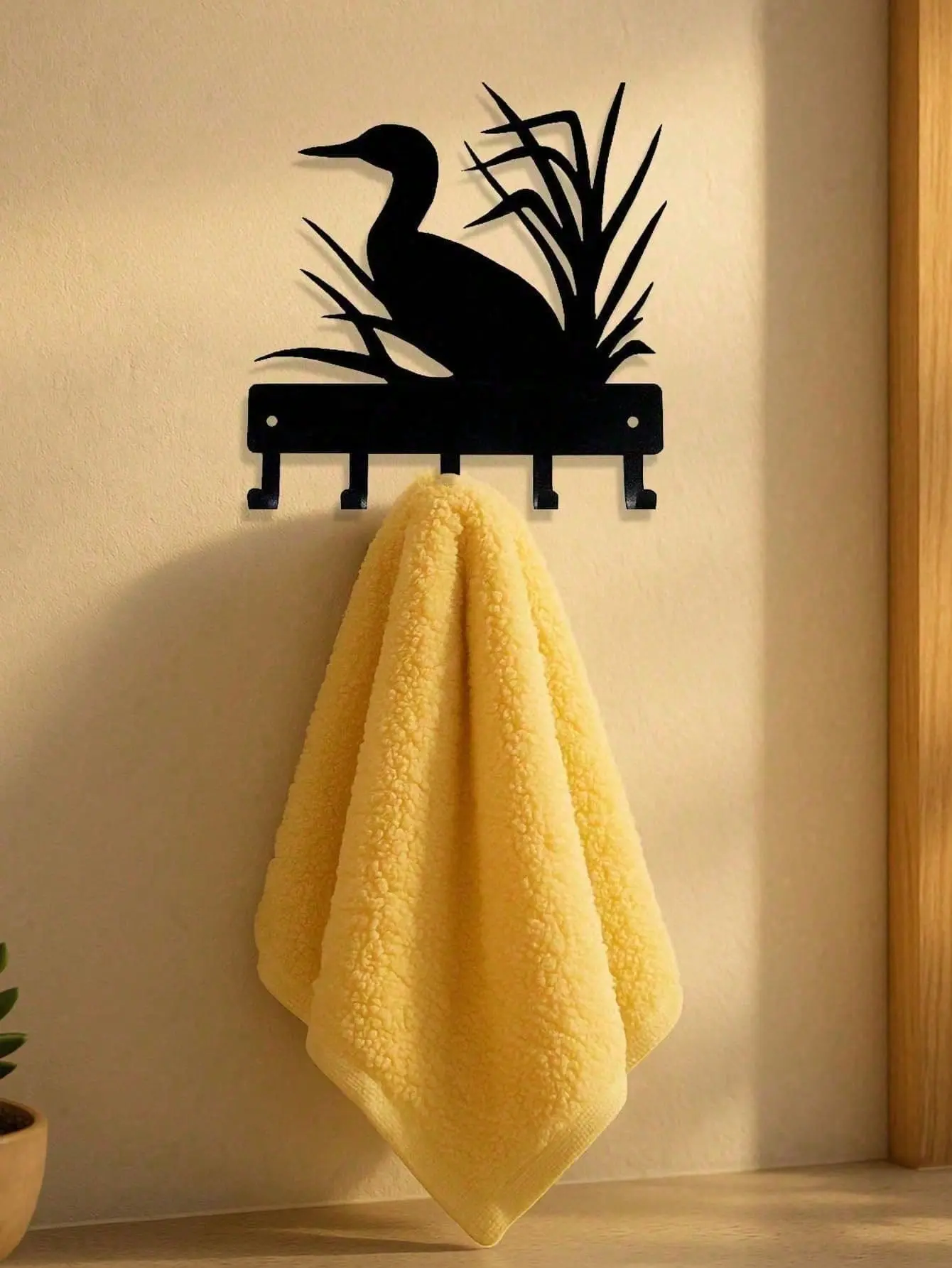 Vintage Black Iron Wall Hooks Set - Antique Bird Key Holder, Shabby Chic Coat Rack & Entryway Organizer | Rustic Farmhouse Wall Decor For Hallway, Bedroom, Bathroom | Storage Solutions For Jackets, Hats, Keys, Leashes, Umbrellas | Farmhouse & Shabby Chic