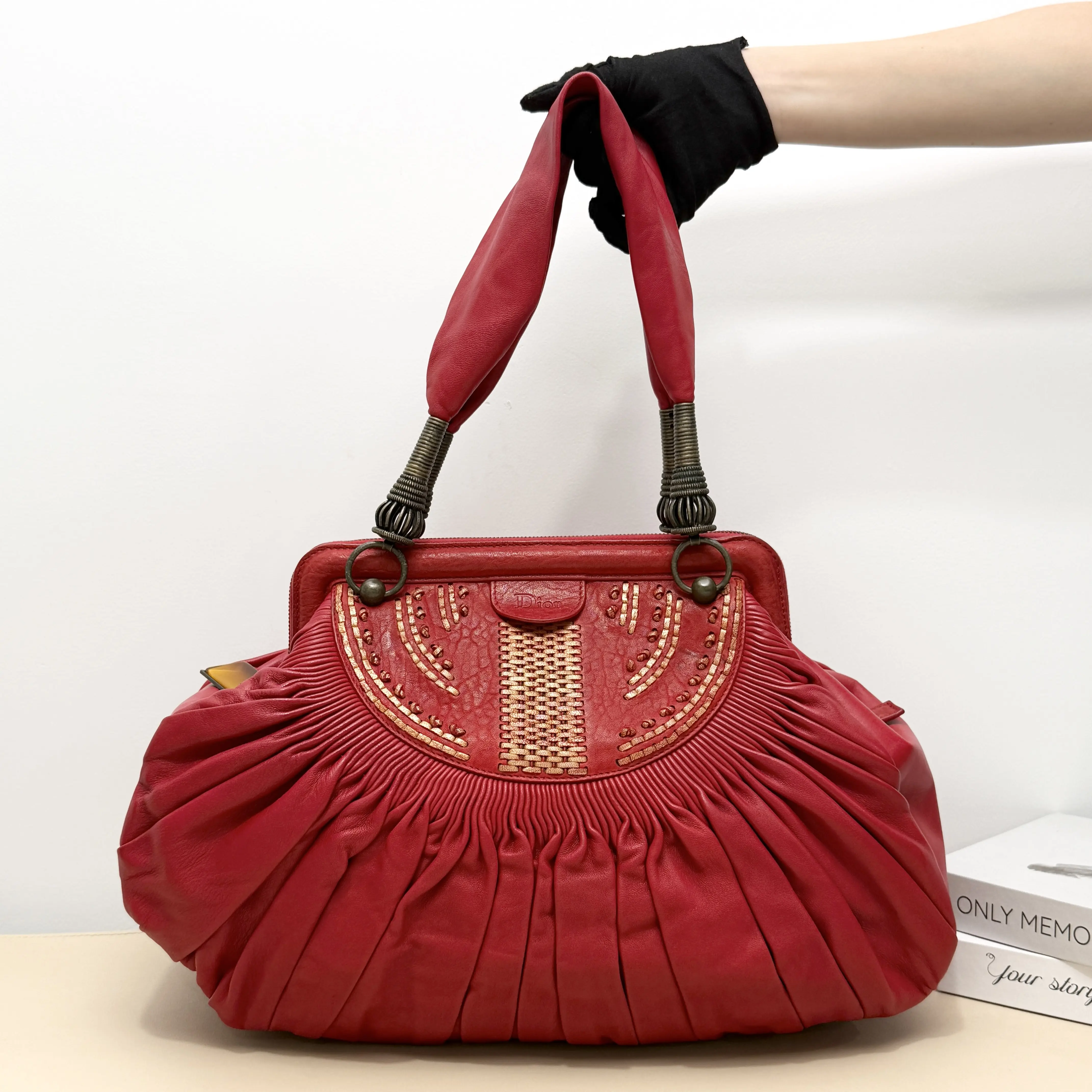Pre-owned Dior Lambskin Top Handle Bags Red Ruched Embroidery Metal Handle Boston Handbag B8062801