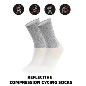 1/2/3 Pair All Season Compression Reflective Cycling Socks, Black/White Unisex Mid-Calf Sports Socks Spring Summer Breathable Wear-Resistant Night Glow Running Socks, Suitable For Running, Soccer, Basketball, Fitness Spring/Summer Hiking Socks.