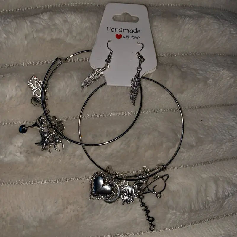 Silver bangle sets