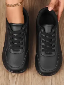 Women's New Wide Fit Sneakers, Soft Sole Breathable Casual Shoes, Comfortable Sporty Footwear for Plus Size Feet