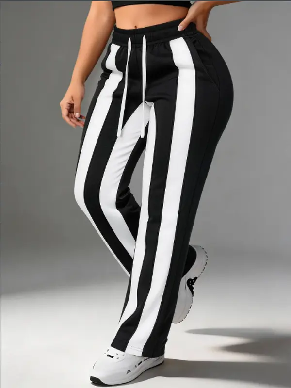 Women Y2K Aesthetic Tracksuit Pants, Black White Vertical Striped Baggy Wide Leg Sweatpants, Elastic Drawstring Relaxed Fit Streetwear Everyday Lounge Trousers