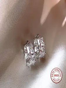 S925 Sterling Silver Small Hoop Earrings, 5A Grade Emerald-Cut Square Zircon Earrings, Exquisite Shining Zircon Wrapped Ear Jewelry, Hypoallergenic Sparkling Square Zircon Hoop Earrings for Women, Simple Silver Jewelry for Daily Wear and Party Gift Jewelr