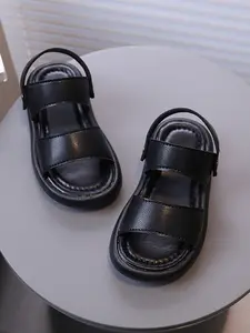 Unisex Kids Lightweight Breathable PU Leather Sport Sandals, Casual Summer Shoes with Adjustable Back Straps, Flat Sole Design