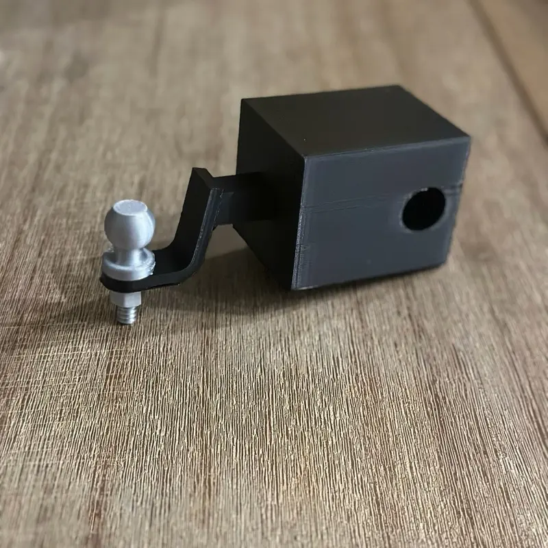 Tiny Hitch