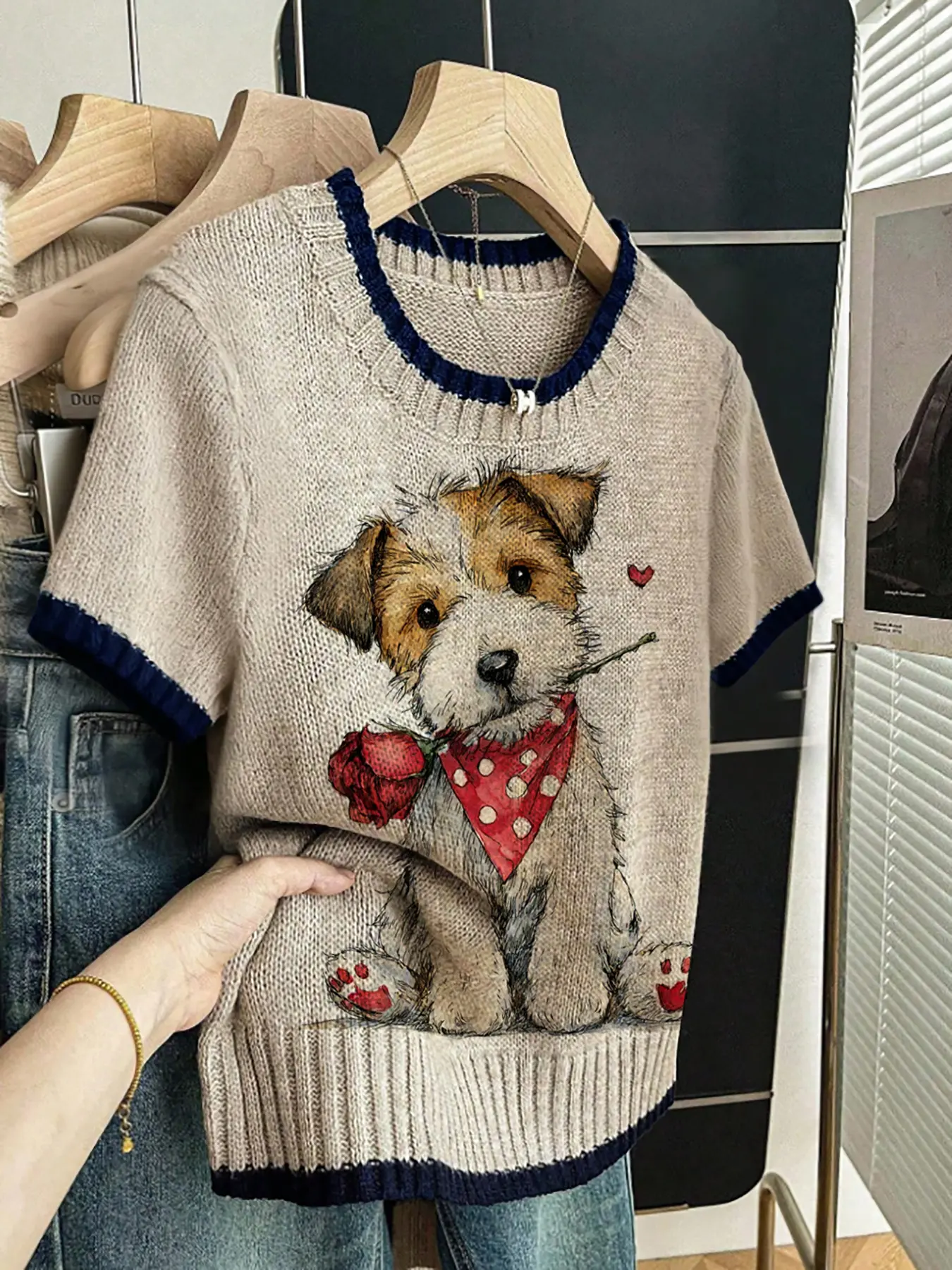 Women's Cute Dog Print Knitwear Sweater, Round Neck Short Sleeve, Casual Breathable Design, Knitting Womenswear, Perfect for Spring Summer Fall, Animal