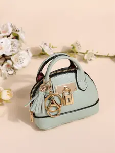 Mini Shell Design Leather Coin Purse, Keychain Organizer Bag, Keychain Function, Compact Wallet for Coins and Keys, Stylish Accessory for Everyday Use