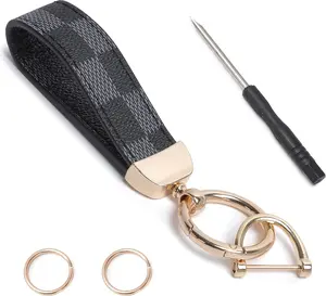 Durable Leather Print Keychain with Anti-Lost D Ring & Key Ring Clip,for Women and Men | Car & Home Key Ring