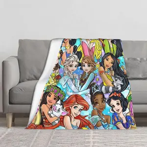 DISNEY CLASSIC Princesses Fleece Throw Blanket, Super Soft Print Princess Characters Cozy Blanket for Kids Girls, Bed Sofa Couch Blanket Gift for Disney Fans