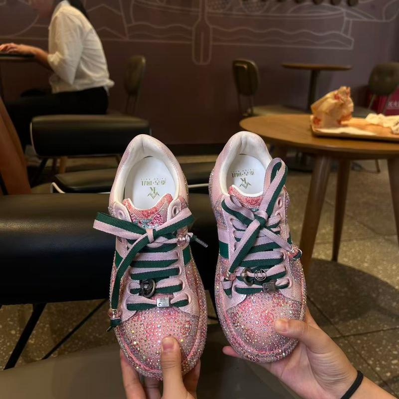 Glittery Pink Low - Top Sneakers for Women Women's Shiny Pink Platform Casual Shoes Stylish Pink Glitter Platform Women's Sneakers Girl Trainer Girl Girl Trainer Runner Athletic Training Footwear Closed Running Glittery Pink Low - Top Sneakers for Women Women's Shiny Pink Platform Casual Shoes Stylish Pink Glitter Platform Women's Sneakers Girl Trainer Girl Girl Trainer Runner Athletic Training Footwear Closed Running