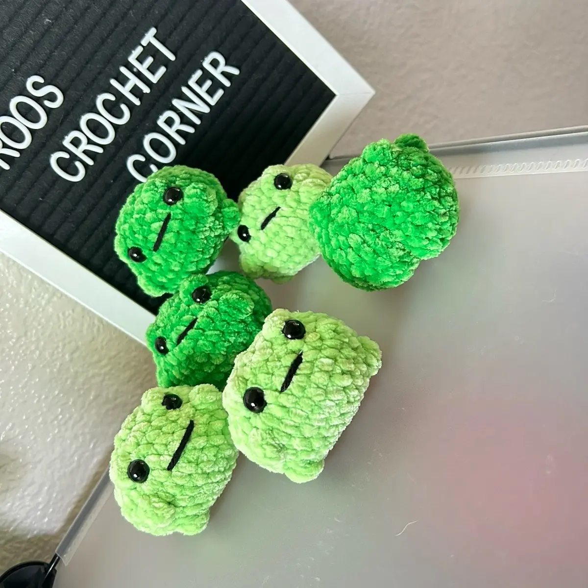 Crochet big booty toad