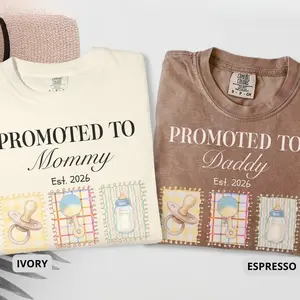 Custom Pregnancy Est 2026 Shirt Comfort Colors, Personalized Mom Dad Tee, Matching Parents, Baby Announcement, New Mommy Daddy Gift, Comfort Colors T-Shirt