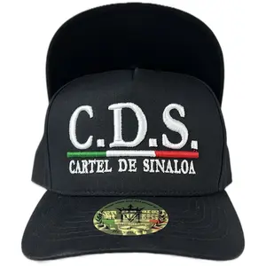 Tres Iniciales SnapBack Tres Iniciales SnapBack