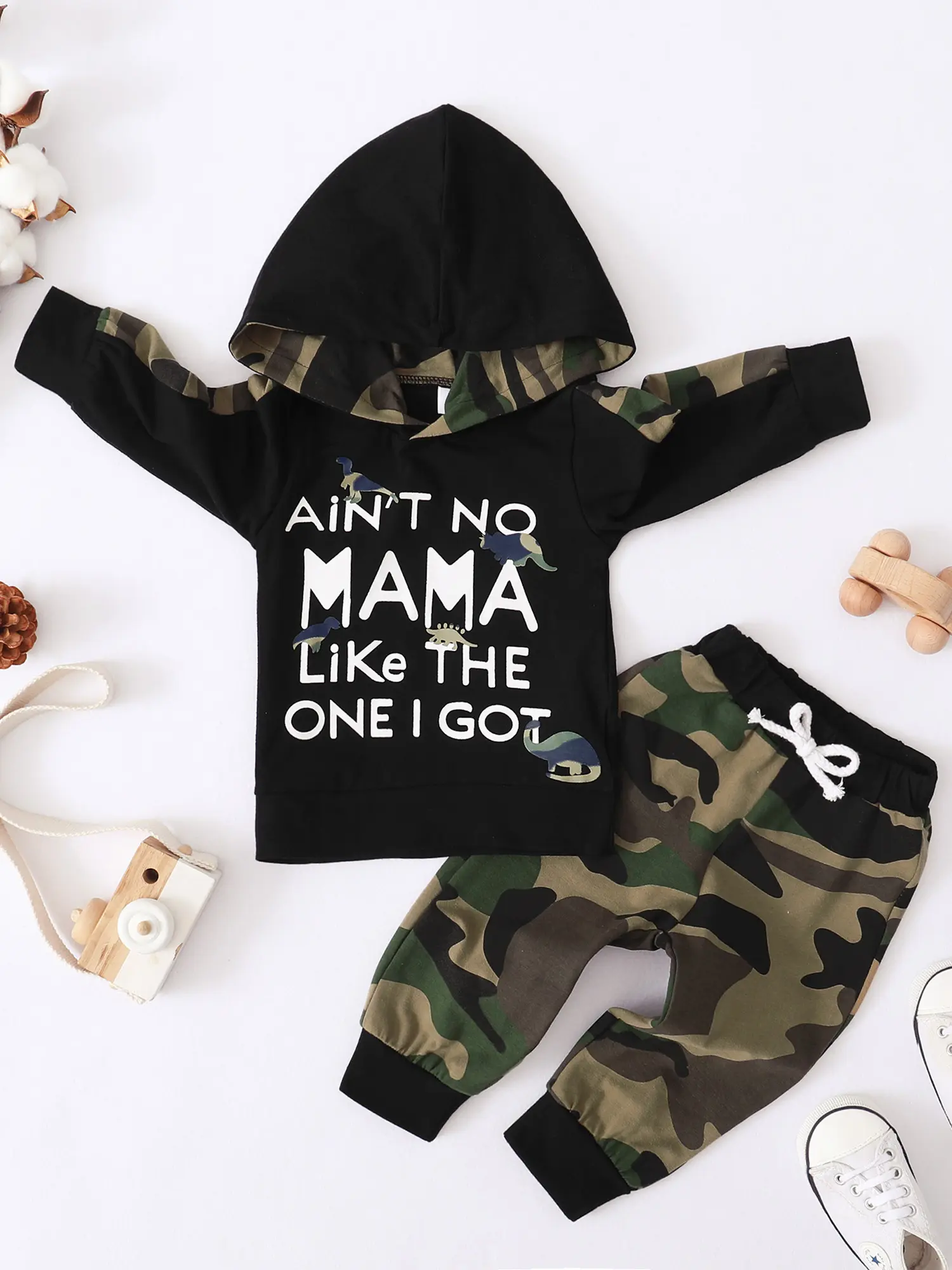 Toddler Boys' 2-Piece Cozy Cotton Outfit, Letter-Printed Hoodie Sweatshirt & Camouflage Long Pants, Casual Cute Look for Daily Outings, Elastic Waist Fit