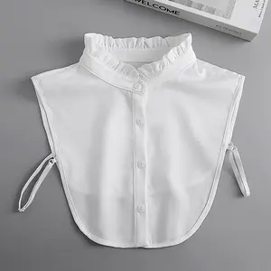 Women’s versatile mock stand collar for layering; short-sleeve shirt suitable for all seasons; stand-collar design; pairs well with sweaters and sweatshirts; ideal for inner layers and decorative styling; collegiate professional commuter mock collar; flat