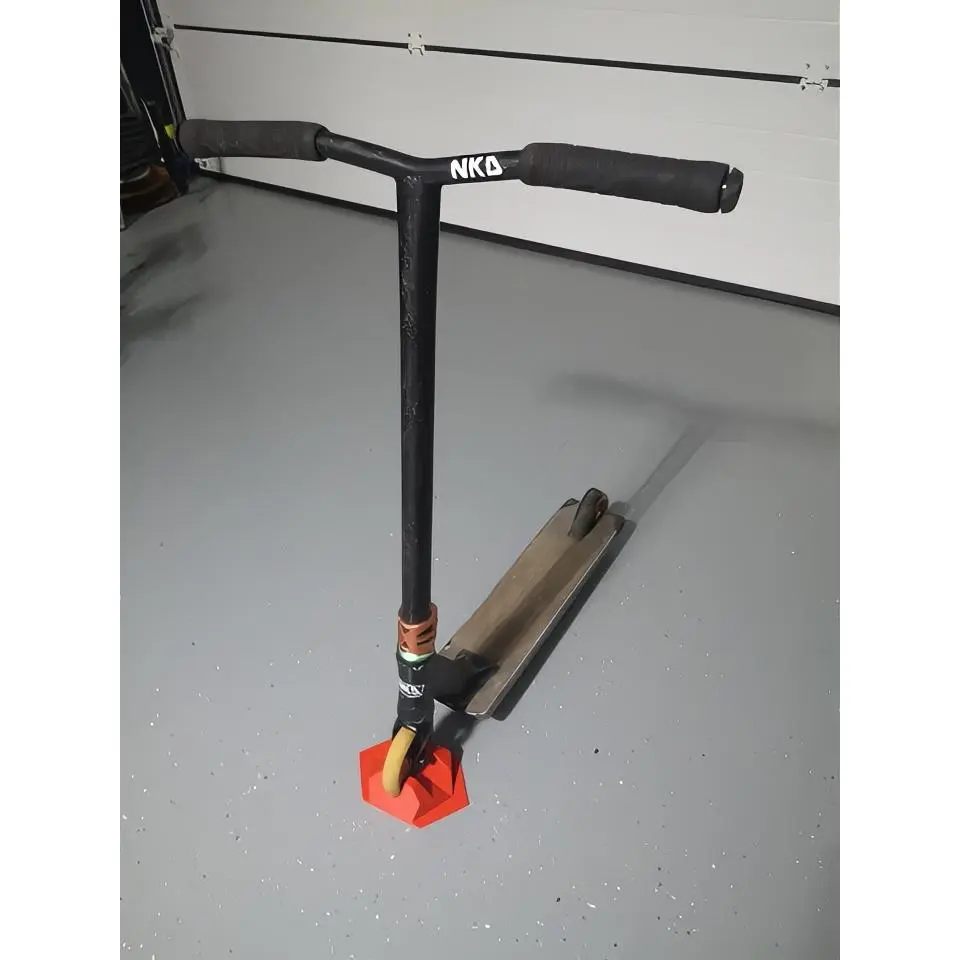Scooter stand