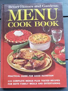 MENU Cook Book by Better Homes and Gardens (1972)