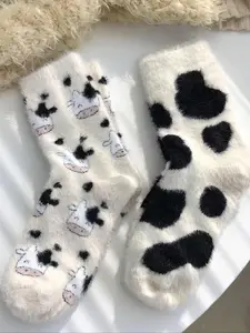 Women's Cow Print Fuzzy Mid Calf Socks, Cute Warm Crew Socks for Daily Wear, Casual Comfy Hosiery for Fall & Winter, Trendy Matching Jacquard Knitting Socks