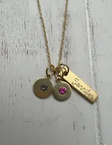 Personalized Birthflower Birthstone Name Metal Pendant Necklace, Custom Silver Gold Jewelry for Moms, Customized Gifts for Everyday Wear & Layered Look