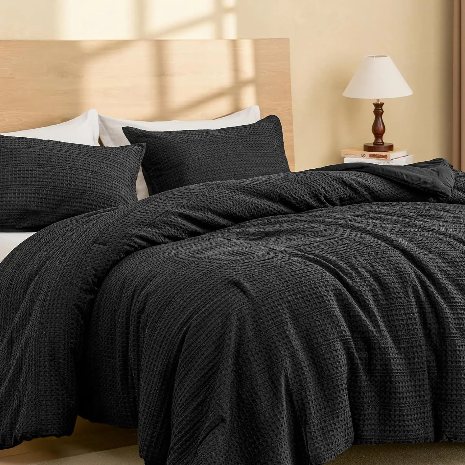 Soft Waffle Comforter Set  Size- Comfy Breathable Waffle Weave Comforter with 1 Pillow Sham, 2 count No Snagging Lightweight Bedding Set for  Season, Black