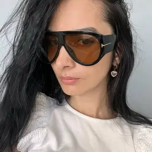 Oversized Pilot Sunglasses Women Fashion 2025 Luxury Big Frame One Piece Brown Sunglasses Retro Classic Thick Shades