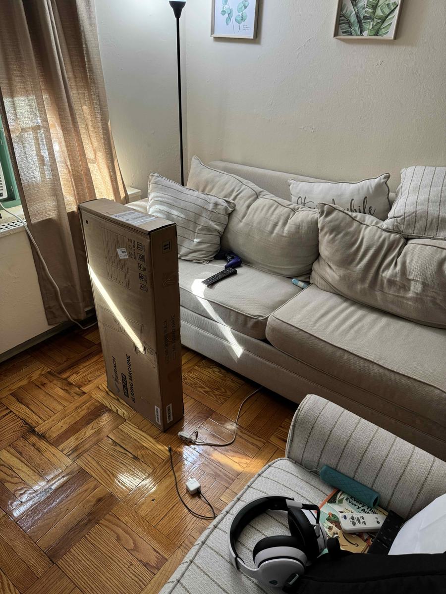 Item: Black - Adjustable Resistance