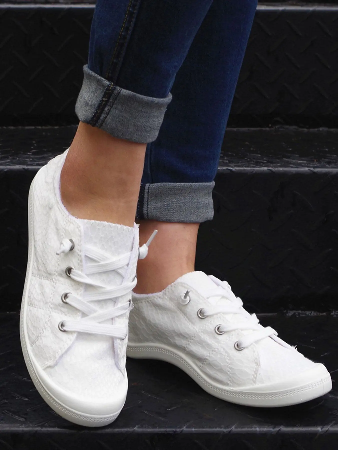 Women's Summer 2024 Plain Lace Up Low Top Sneakers, Sneakers Women 2024, Casual Comfortable Breathable Non-slip Lightweight Solid Color Round Toe Shoe