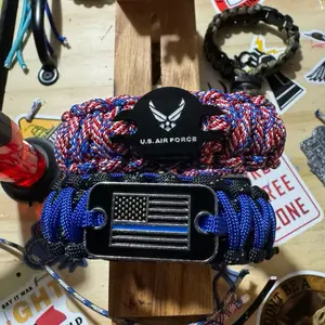 U.S. Air Force Paracord Bracelet with American Flag and Thin Blue Line Design for Support and Awareness