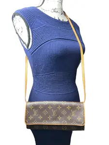 Pre-owned Louis Vuitton Leather Shoulder Bags Monogram Pochette Twin GM Vintage