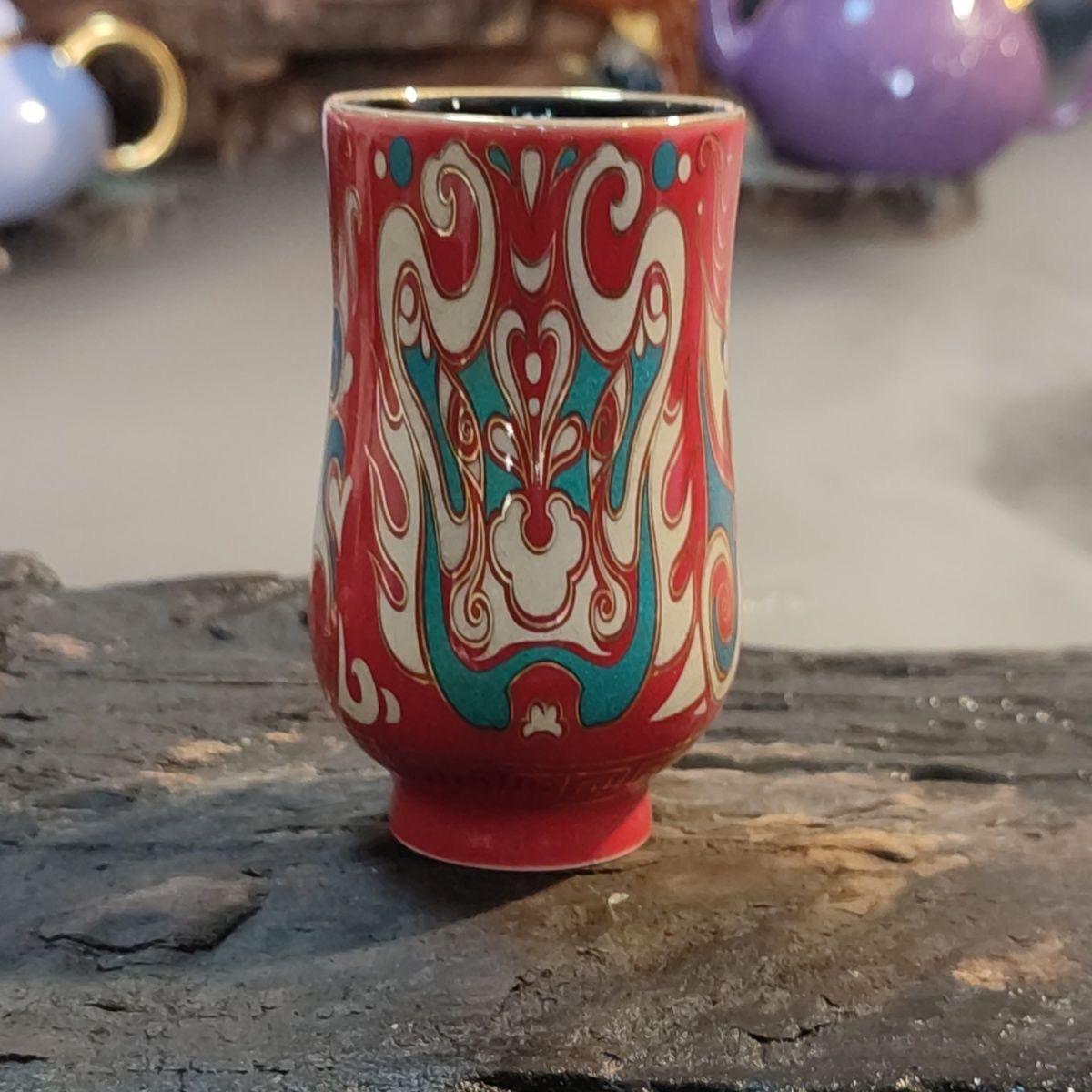 A333. Red, 100 ml — fragrance smelling cup with gold–silver inlay, Taotie pattern, gilded master cup, elegant for women