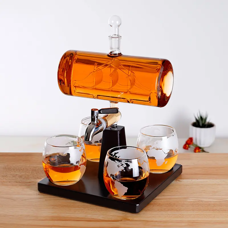 Whiskey Decanter Globe Set with 4 Etched Whiskey Glasses, Ideal for Scotch Bourbon Vodka, Men's Gift, 1250ML Sailing Boat Set