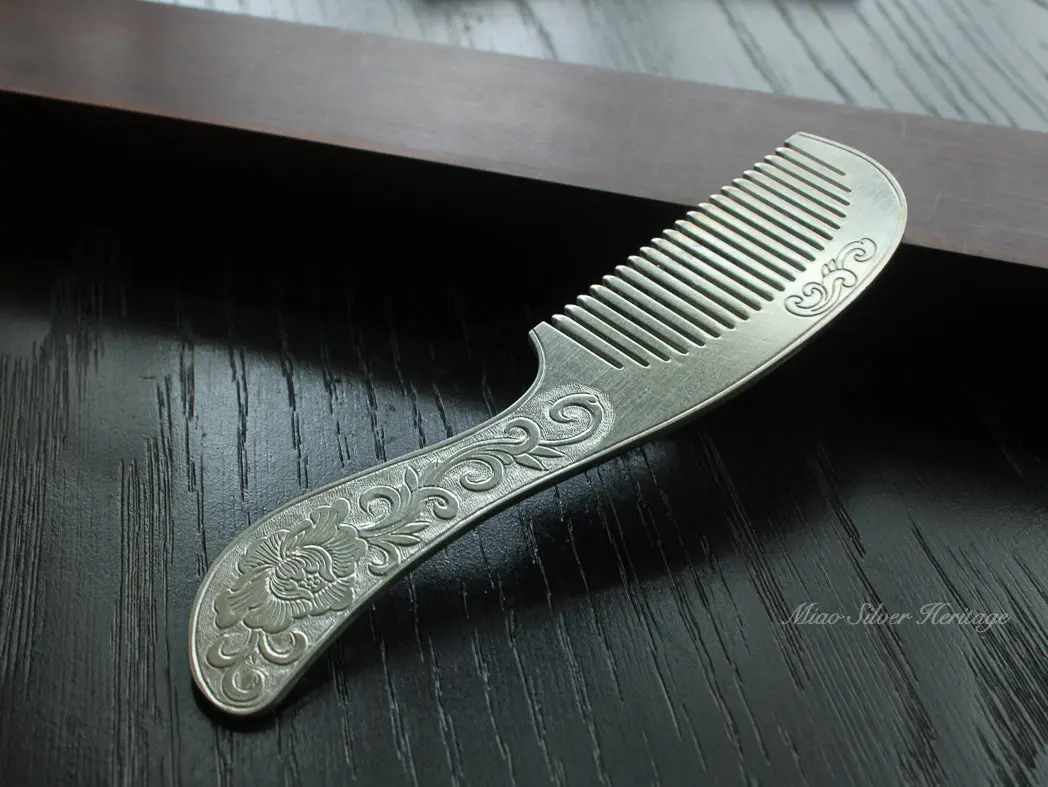 Anti-Itchy 999 Fine Silver Comb, Hand-carved Dragon, Silver Hair Comb, Hair Brush, Traditional Hmong Combs, 74g, Miao Silver Heritage, Gift for Birthday, Graduation, Anniversary, Comb for Head Massage