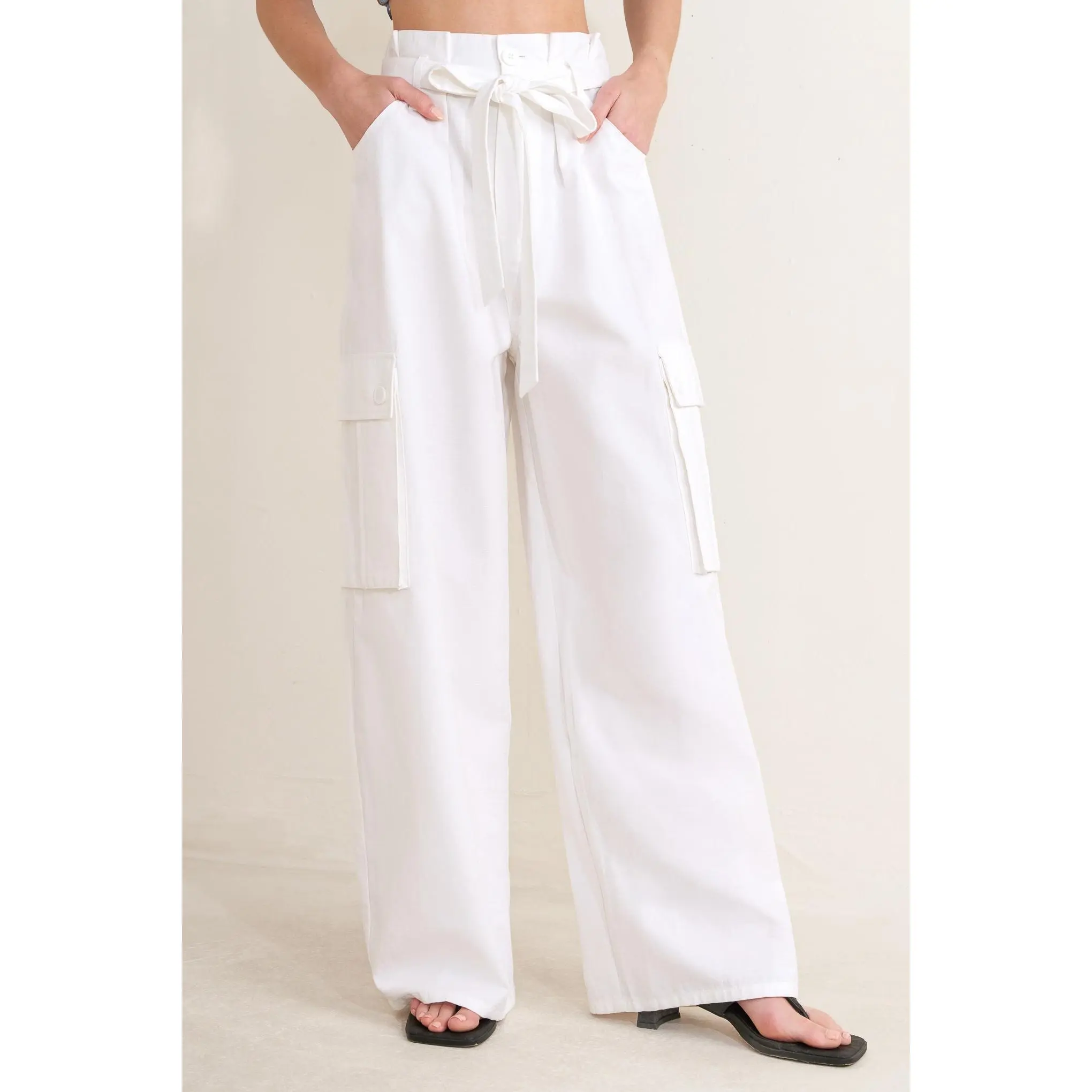 WHITE DRIFT WOVEN CARGO PANTS