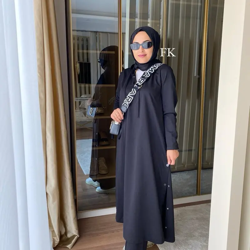 Two Piece Tunic Set Black Long Hoodie with It Comfortable and Stylish for Everyday Wear