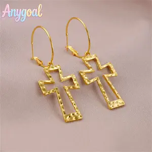 Anygoal Gold Cross Dangle Hoop Earrings for Women, Vintage Statement Ear Jewelry, Lightweight Street Style Accessories Suitable for Daily Casual Wear Party Outfits And Holiday Gifting