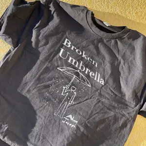 Broken Umbrella Shirt (S-XXL)