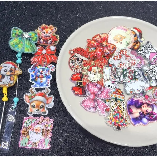 Pretty 30pcs Random Cartoon Christmas Acrylic Flatbacks for DIY Craft