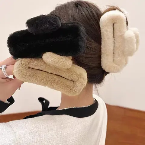 3pcs Plain Plush Large Hair Claws, Elegant Temperament Non-slip Hair Claws, Thick Hair Bun Hair Claws, Daily Casual Versatile Hair Accessories For Women And Girls, Fuzzy Hair Clip, Hairpin, Hair Clip Set, Hair Claw Clips, Claw Clip Pack