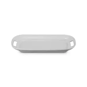 Le Creuset 14" Stoneware Serving Platter | White Le Creuset 14" Stoneware Serving Platter | White