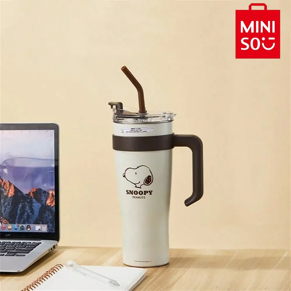 MINISO Snoopy 1600mL Insulated Double-Wall 304 Stainless Steel Flask Tumbler with Straw, Handle, Leak-Proof Direct Drinking Lid, Large Capacity Modern Travel Water Bottle for Outdoor, Office Use