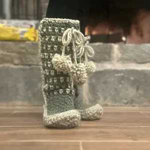 Crochet house shoes