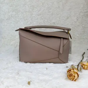 Pre-owned Loewe 43 Puzzle Medium Grained Calf Leather Top Handle Bag