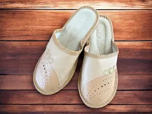 Handmade Leather Slippers: Women's Traditional Polish Style