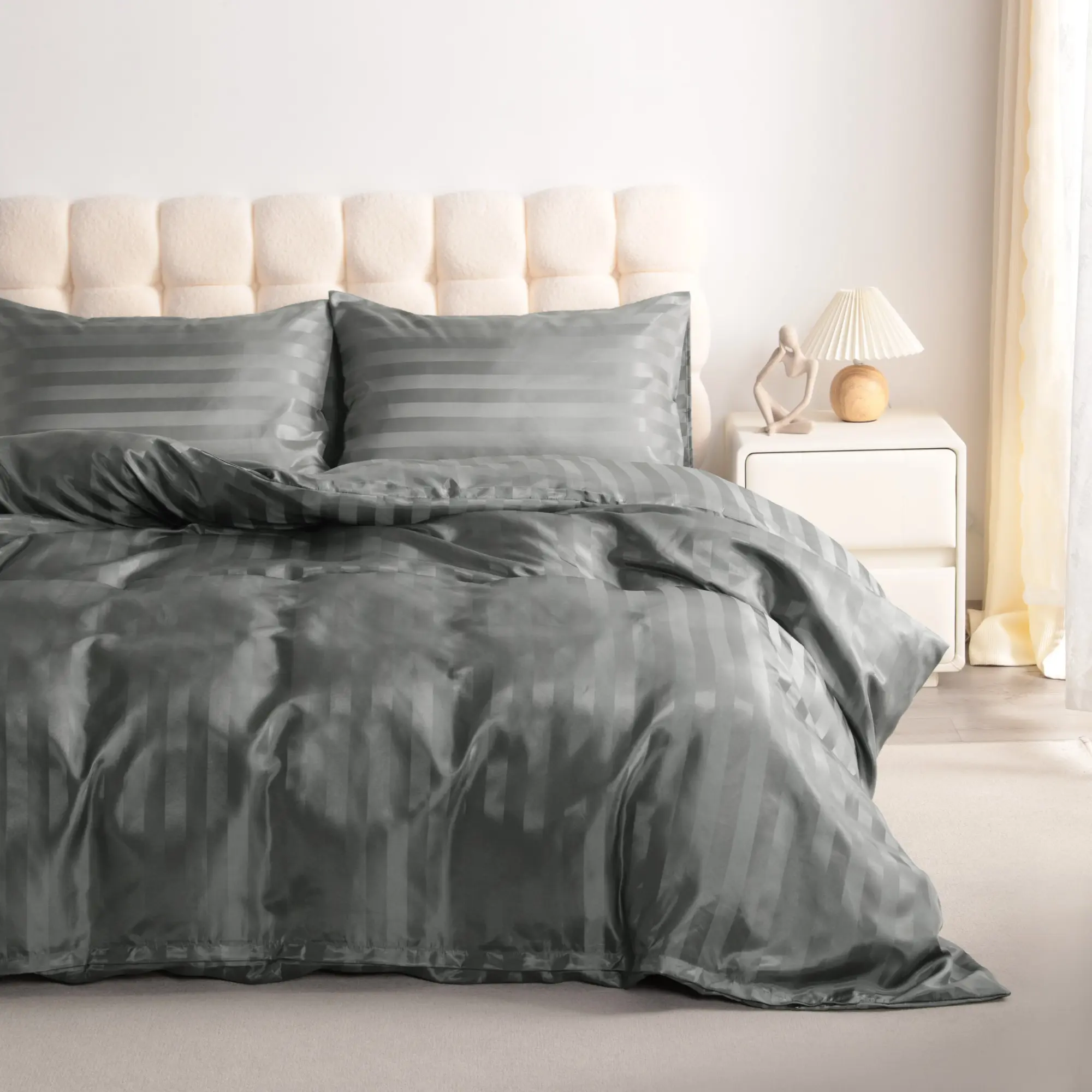 3 Pcs Satin Duvet Cover Set, Italian Style Luxuriously Silky, Breathable Bedding Sets, Include 1 Duvet Cover & 2 Pillowcases,Soft & Cozy Room Decor,All Seasons,Comfy Bed Sets