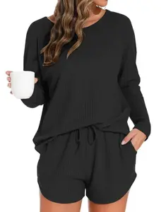 Solid color waffle long sleeved shorts suit