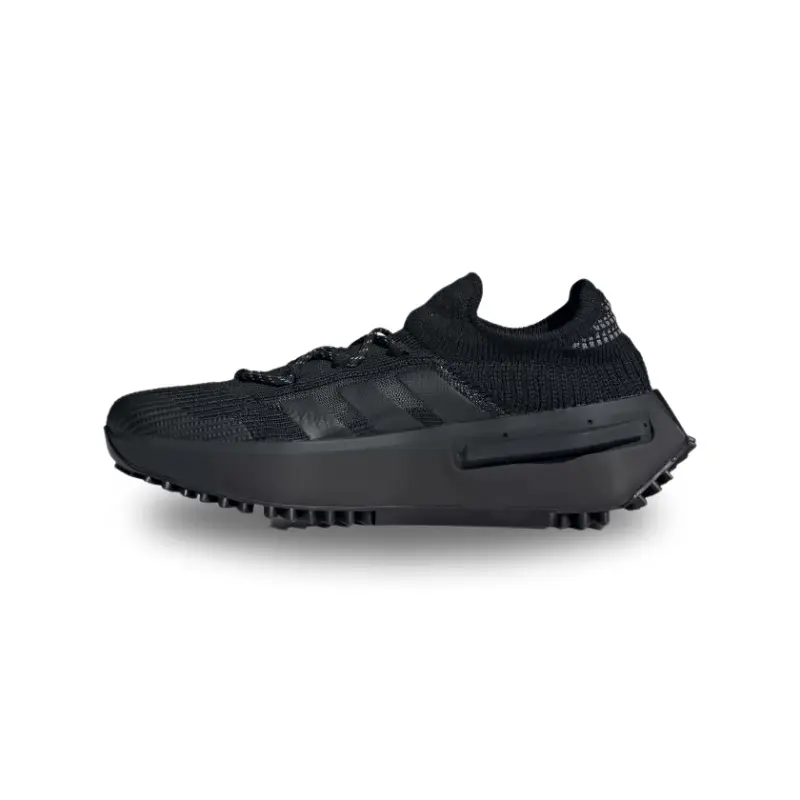 NMD_R1  display picture 1