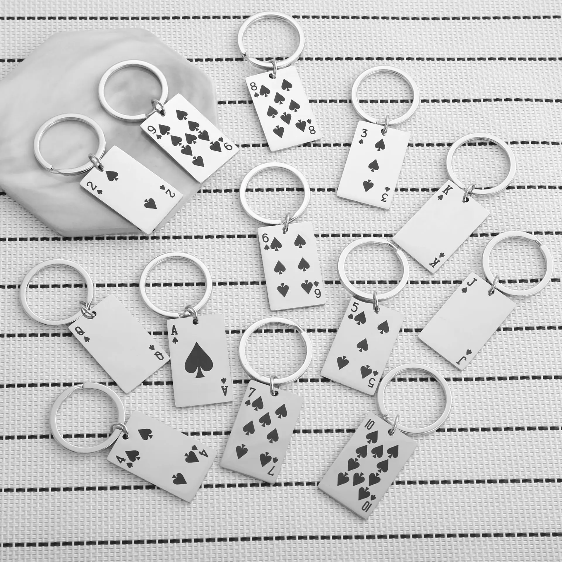 Spade Playing Card Keychain, Stainless Steel Poker A-K Full Series Key Ring, Retro Las Vegas Casino Style Bag Charm, Cool Personalized Engraved Key Accessory, Novelty Gift For Poker Lovers Gamblers Birthday Party